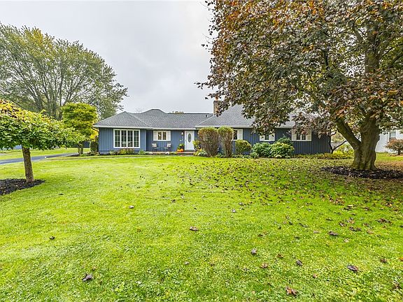 2nd image of 214 Tobey Rd