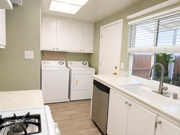 5th image of 5820 Shadow Creek Dr APT 3