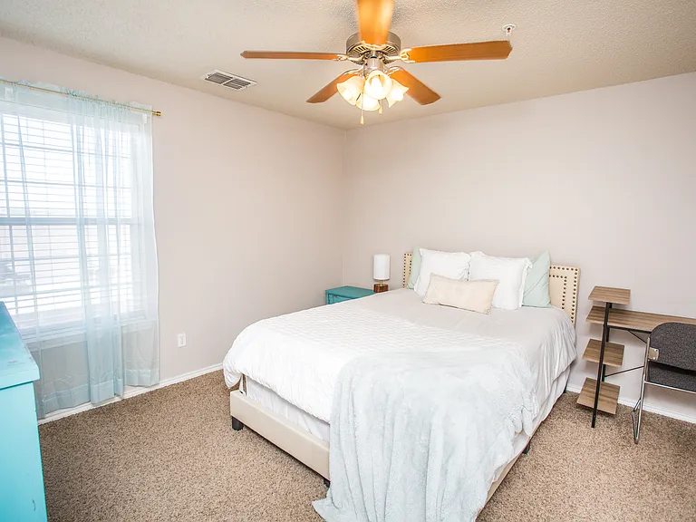 2108 Main St #4 — Photo 14