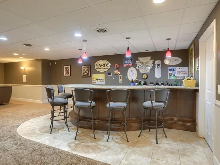 10 Spring View Ct — Photo 35