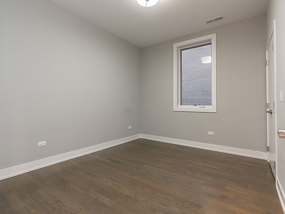 5th image of 1625 N Clybourn Ave #2