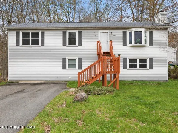8435 Bear Trail Dr, Tobyhanna, PA 18466