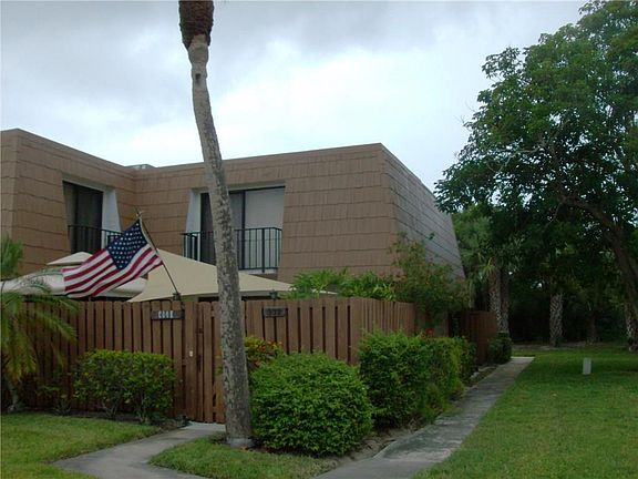 3rd image of 5978 SE Riverboat Dr #532
