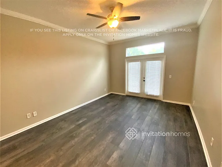 340 Brier Rose Ln — Photo 11