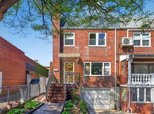 4240 192nd St, Flushing, NY 11358