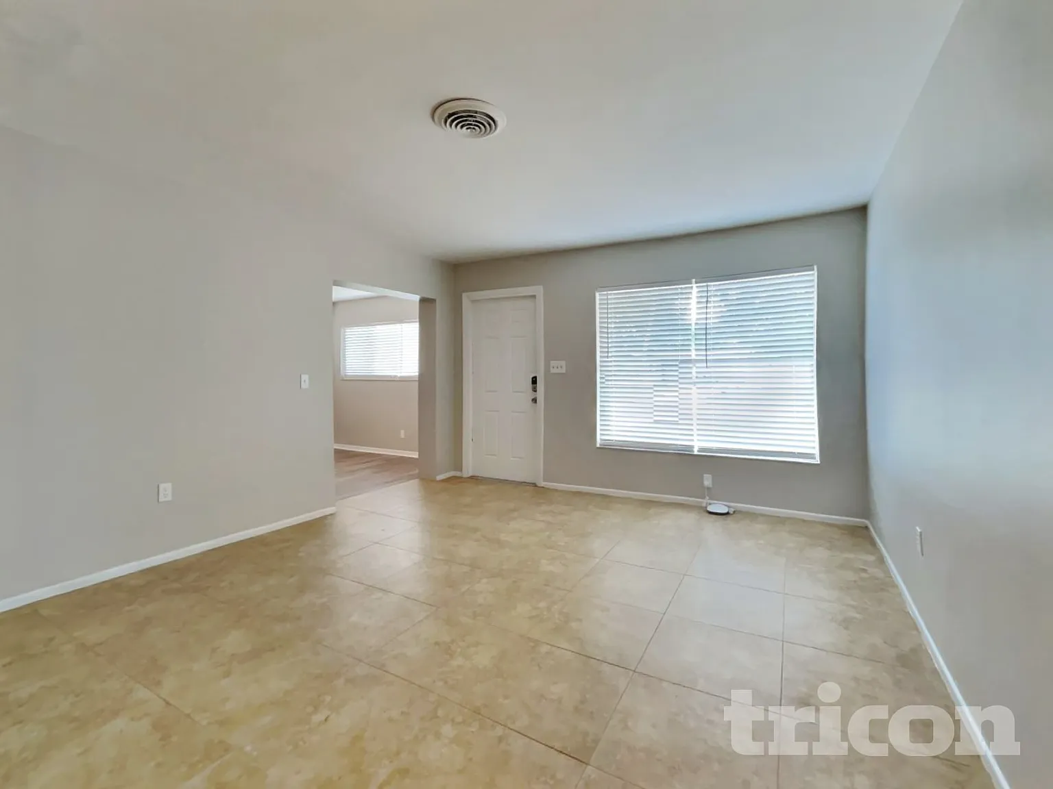 3708 Lei Drive Sarasota FL — Photo 4