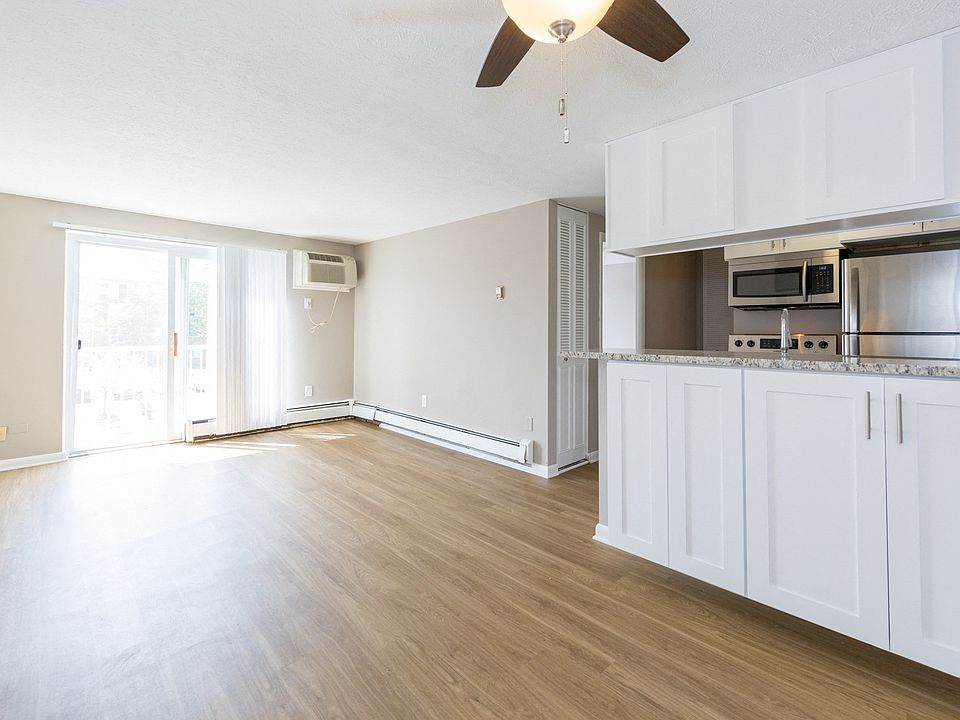 Executive Club 3434 E Brainard Rd Woodmere OH Zillow