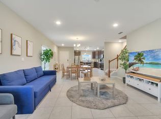 4759 Coral Castle Dr, Kissimmee, FL 34746