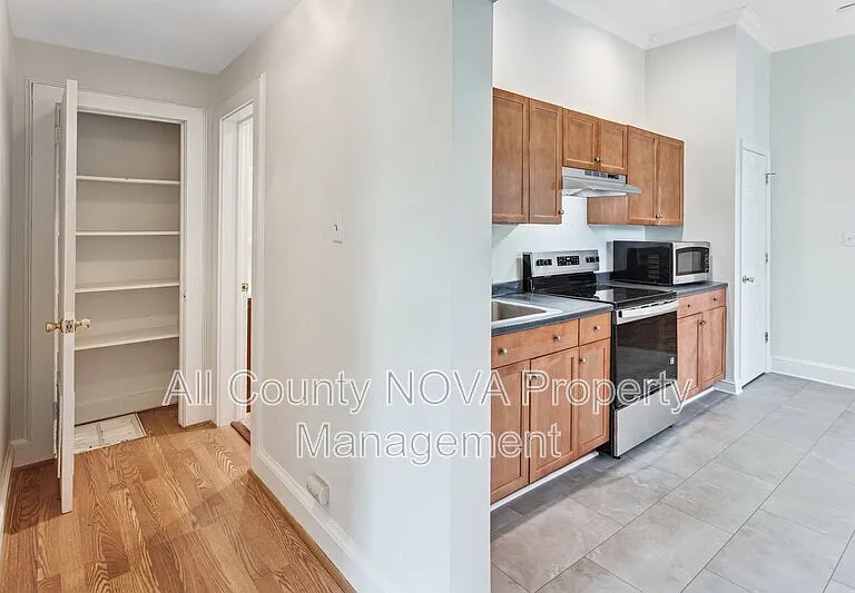 8753 Signal Hill Rd #1 — Photo 10