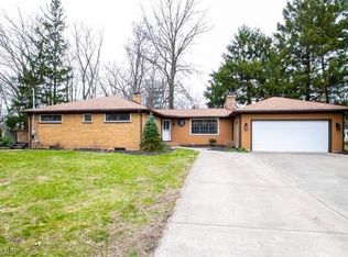 8785 Spring Valley Dr, Mentor, OH