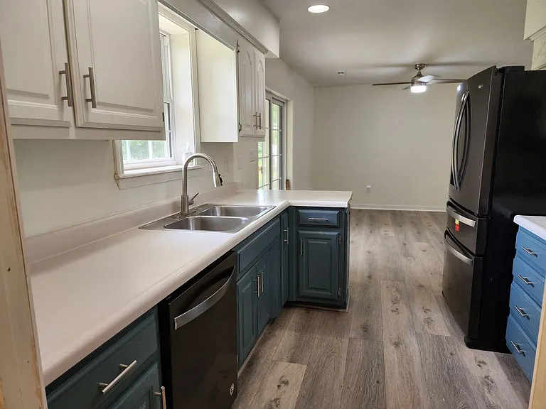 20325 Henry Ln — Photo 3