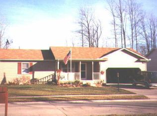 291 Horseshoe Dr, Lagrange, OH 44050