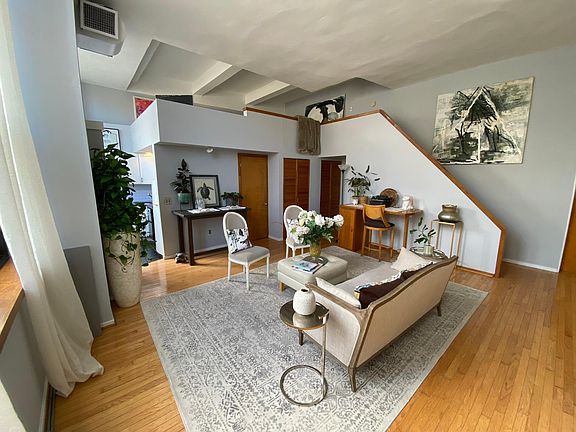 5th image of 625 Christian St #2B