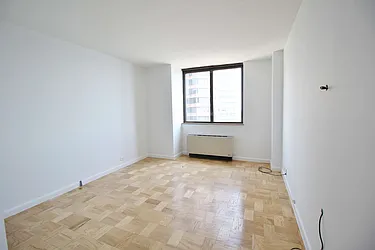 Rented by Julianna Realty Corp