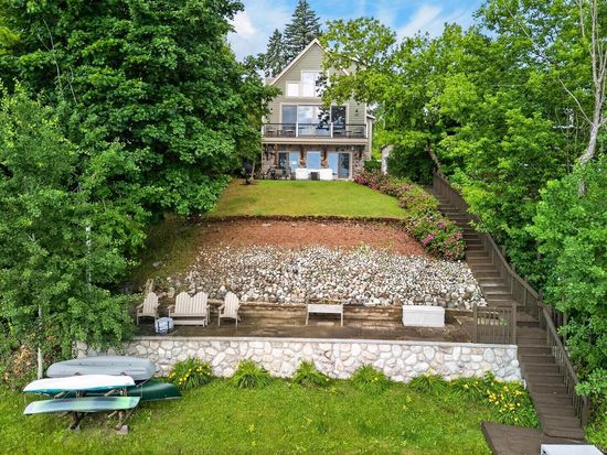 N7415 Lake Terrace DRIVE, Plymouth, WI 53073
