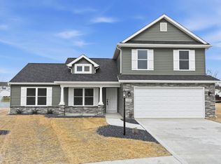 818 Gullet Ave, Garrett, IN 46738