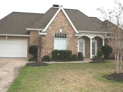 2416 Luke St, Lake Charles, LA, 70605