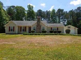 10 Beaver Creek Dr, Sharpsburg, GA 30277