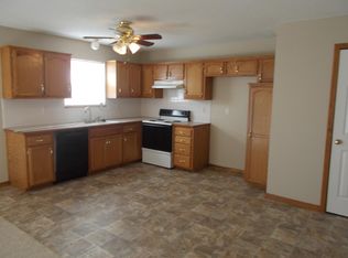 1837 Kingbird Ln, Liberty, MO 64068