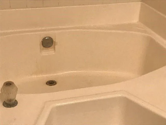 2211 S Braeswood Blvd #22H — Photo 6