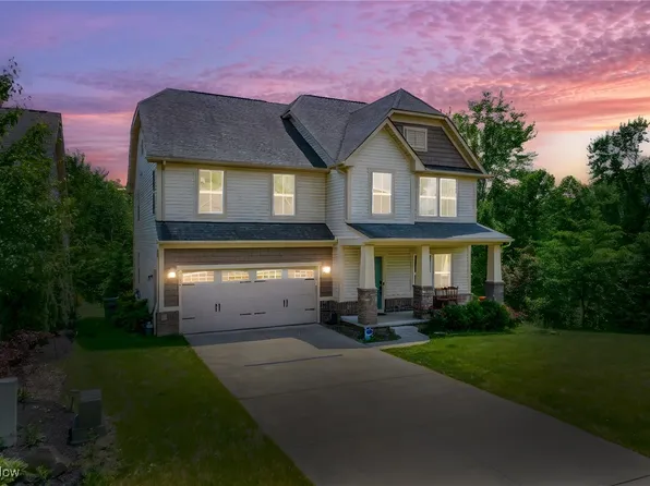 2674 Hunters Rdg, Twinsburg, OH 44087