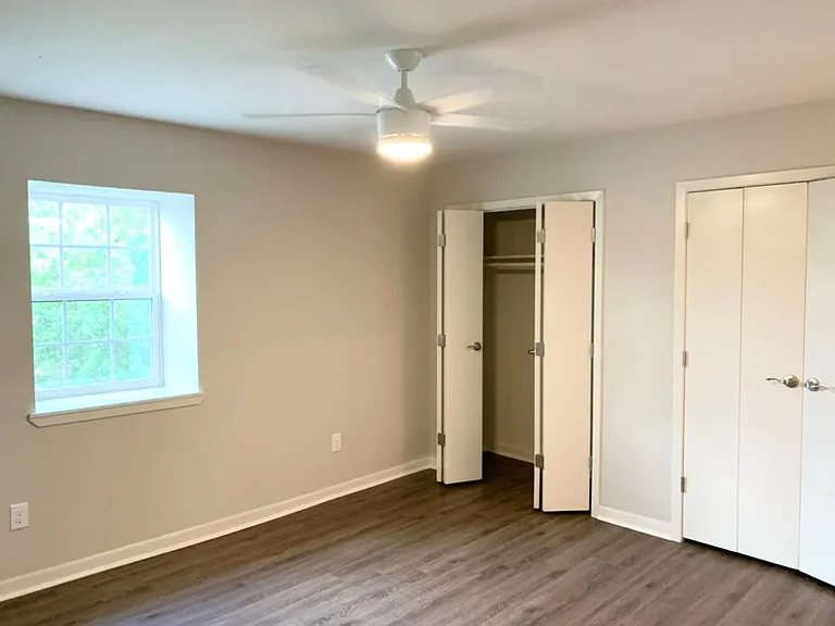 2413 Mission Hill Dr #C — Photo 14