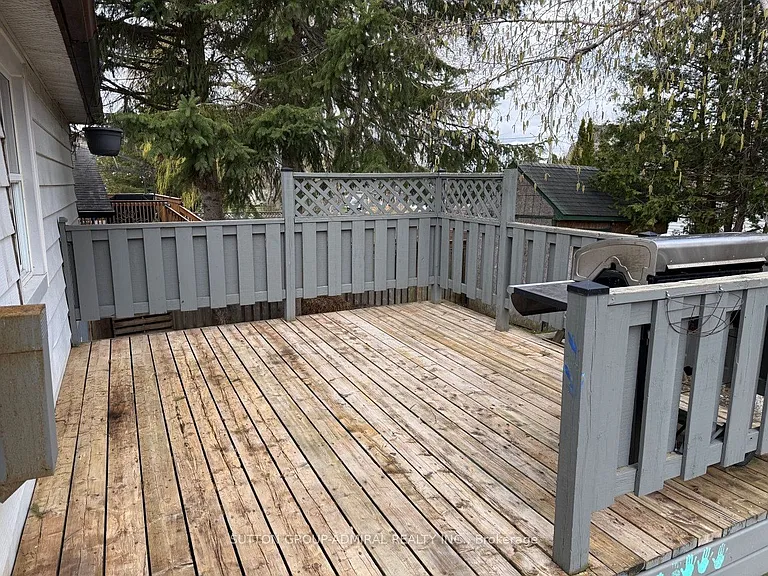 386 Irene Dr — Photo 8