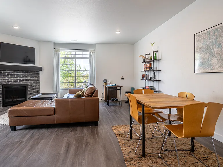 Sable View Townhomes — Photo 12
