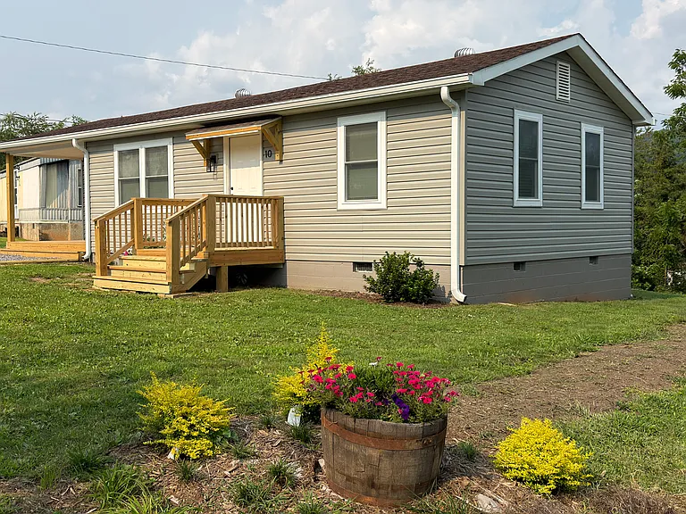 Front Of House 2