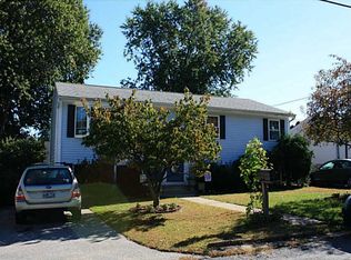 221 Villa Ave, North Providence, RI 02904