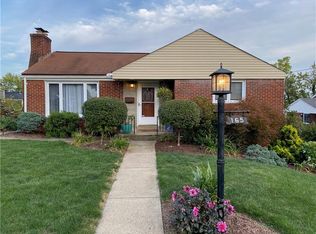165 Crestview Dr, Pittsburgh, PA 15236