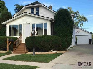 424 Maple Blvd, Monroe, MI 48162