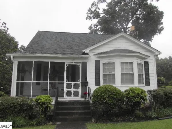 400 Calvert Ave, Clinton, SC 29325