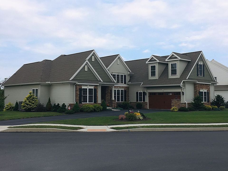 2nd image of 124 Woods Edge Dr #Ut66