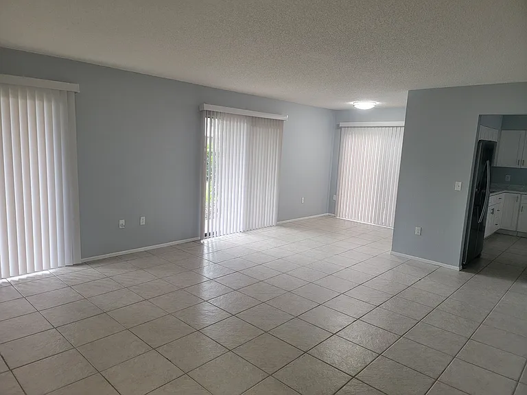 2200 Bahia Vista St #B3 — Photo 6