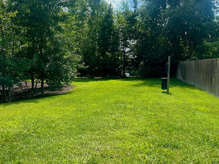 5541 Prada Dr — Photo 9
