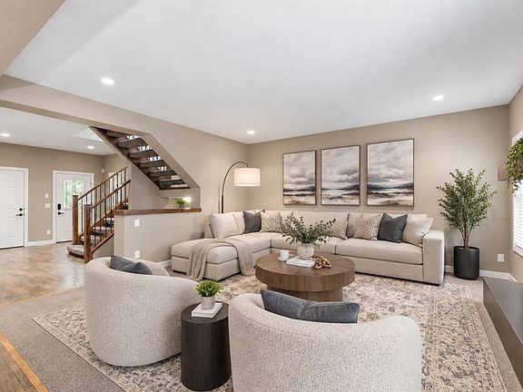 5th image of 300 W Aspenmere Way