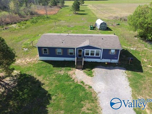 2nd image of 1222 Nebo Rd