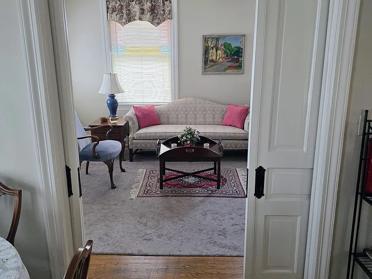 600 Delaware St #1 — Photo 4