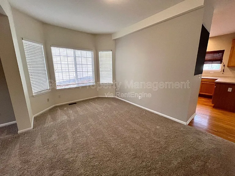 22192 Pebble Brook Ln — Photo 6