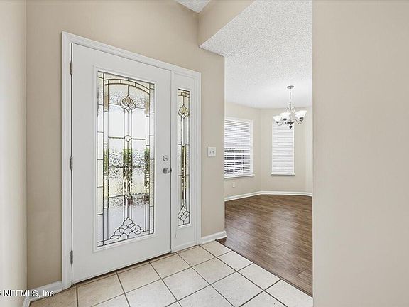 3rd image of 14428 N WOODFIELD Circle