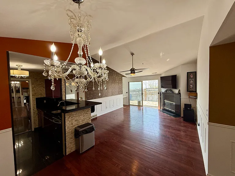 37510 Jefferson Ave #303 — Photo 3