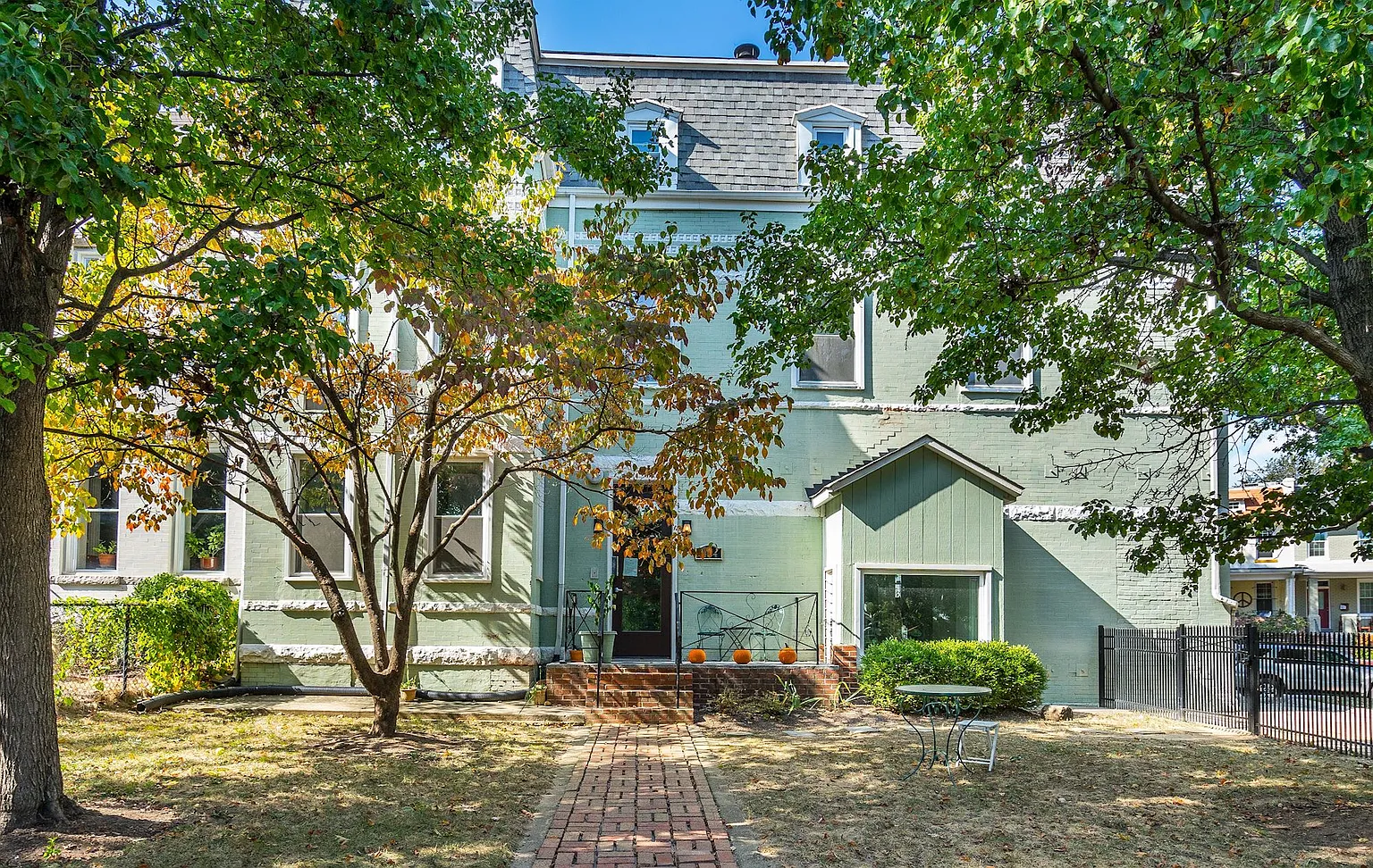 1434 Potomac Ave SE APT 6 photo 1