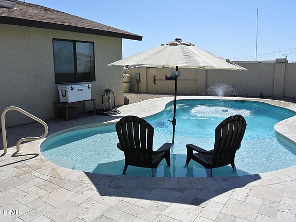 3rd image of 3801 Lighthouse Dr