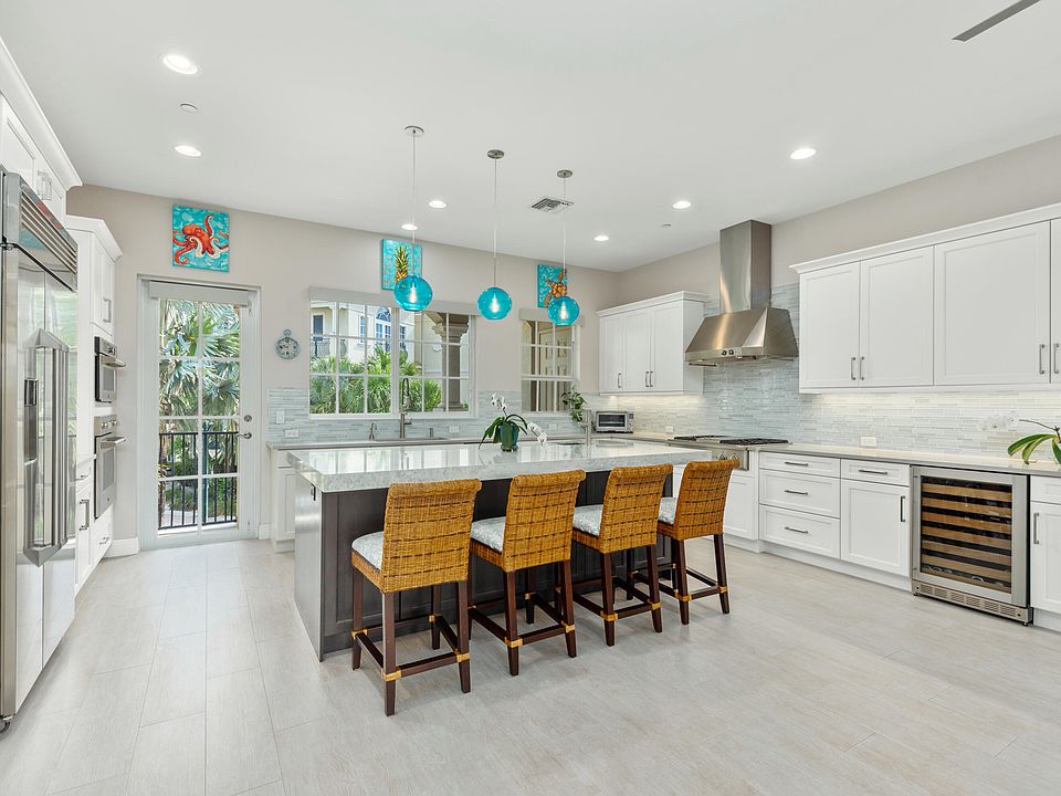 1st image of 144 Tierra Lane #10