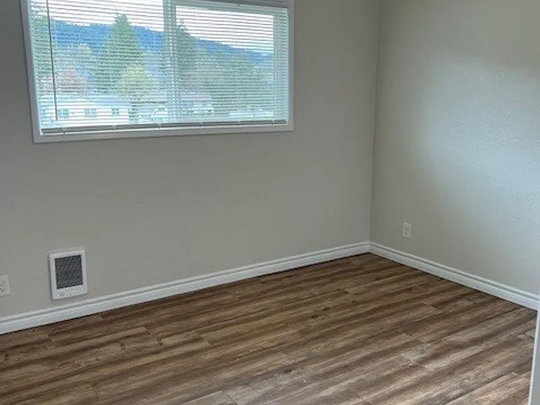 2813 W Harvard Ave — Photo 11