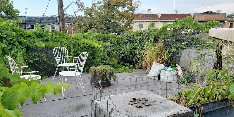 Rented by MCR Realty | media 3