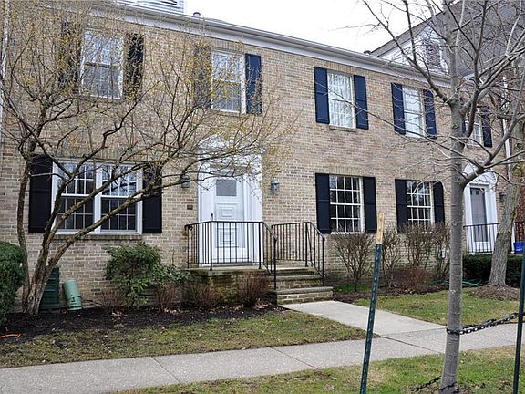 2nd image of 2000 King James Pkwy APT 146
