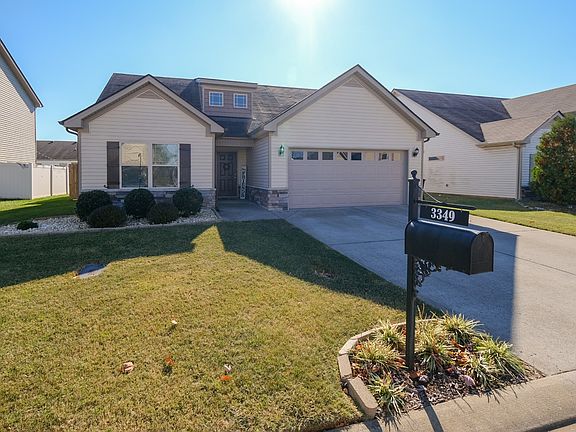 2nd image of 3349 Tourmaline Dr
