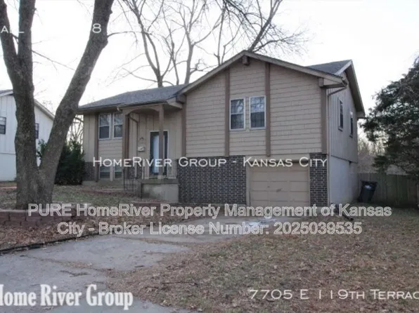 7705 E 119th Ter, Grandview, MO 64030